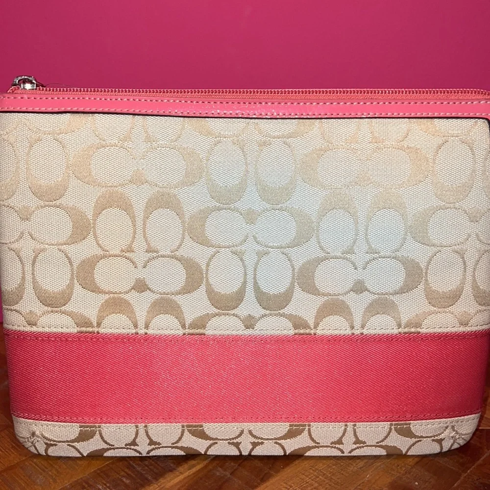 COACH SIGNATURE PAD/TABLET CASE